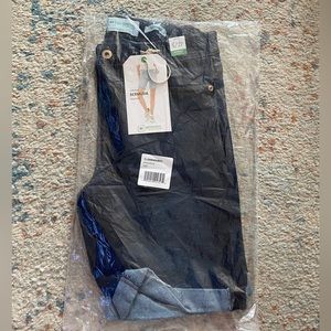 Regeneration by Celebrity Pink Bermuda Shorts